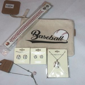 Baseball Mom Exclusive Accessories Kit
